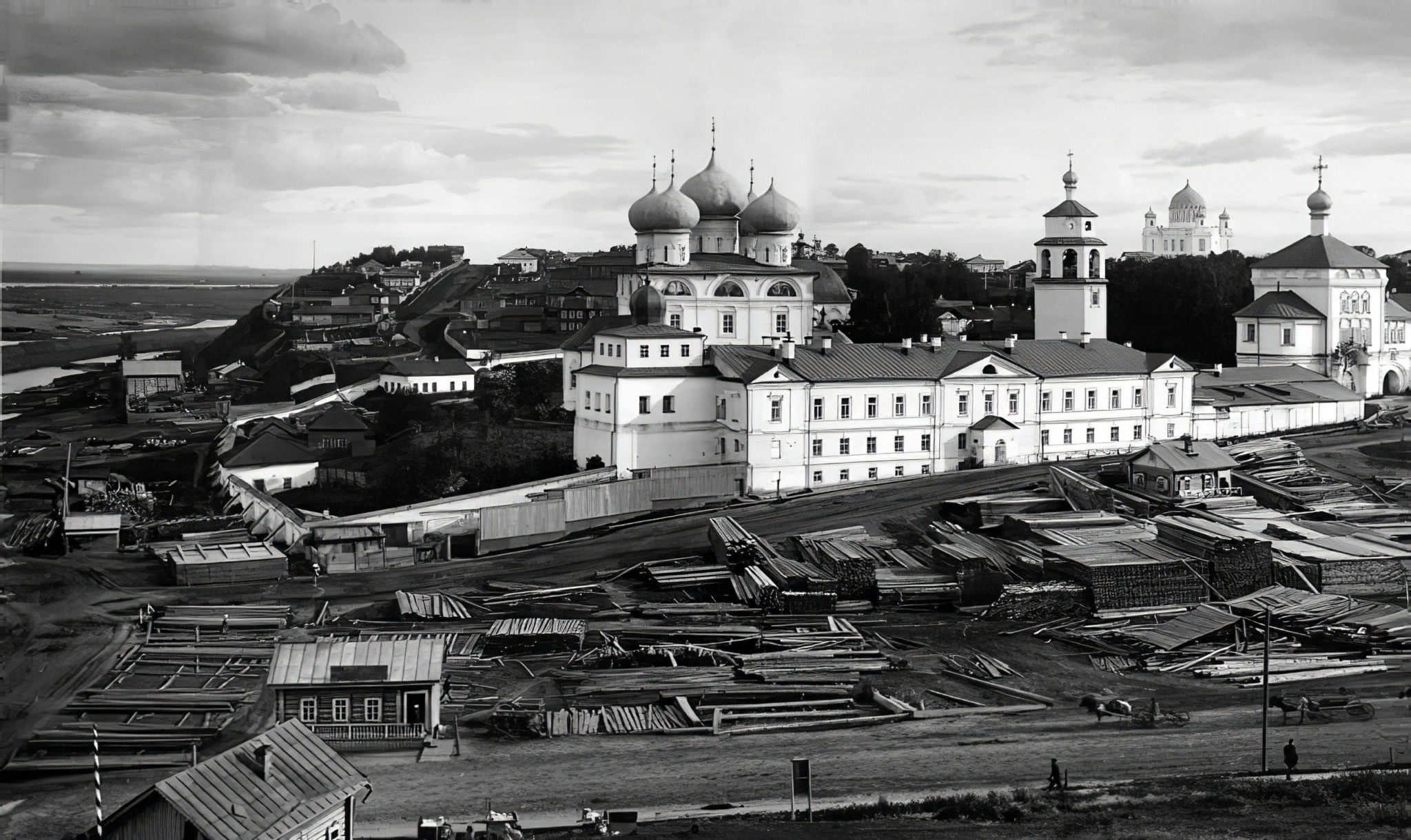 Основание города кирова