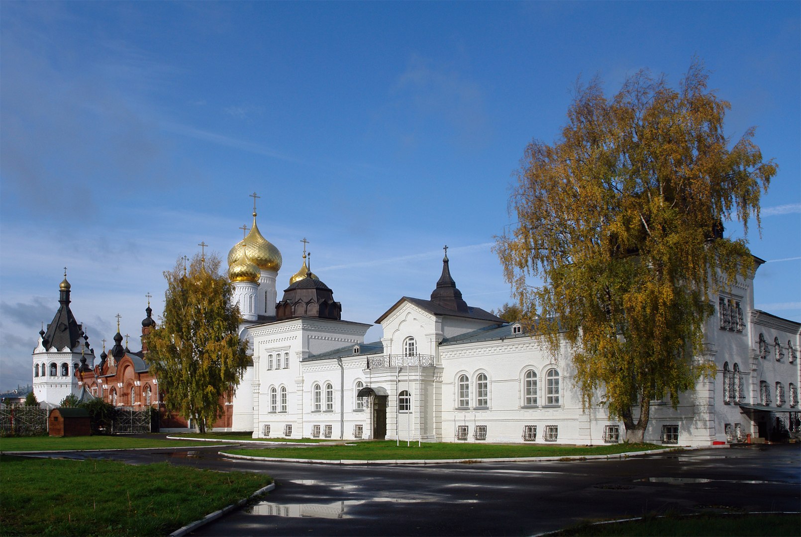 Достопримечательности Костромы Богоявленский женский монастырь